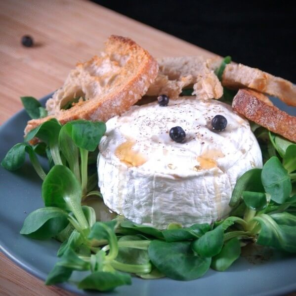 Recipe : Honey-roasted Camembert