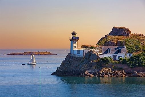 Brittany, land of myths and traditions